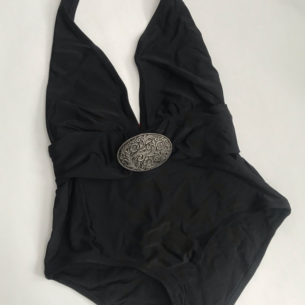 🔆 Tigerlily ‘’Buckle’ One Piece Bikini - Picture 3 of 7